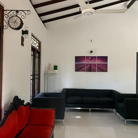 Tranquil Private Villa Near Bentota Beach Exterior photo